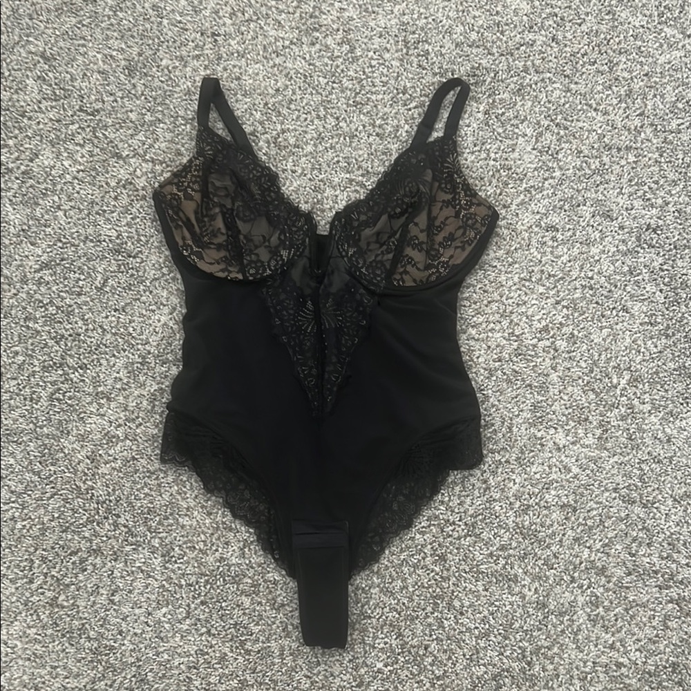 Popilush Black Lace Bodysuit